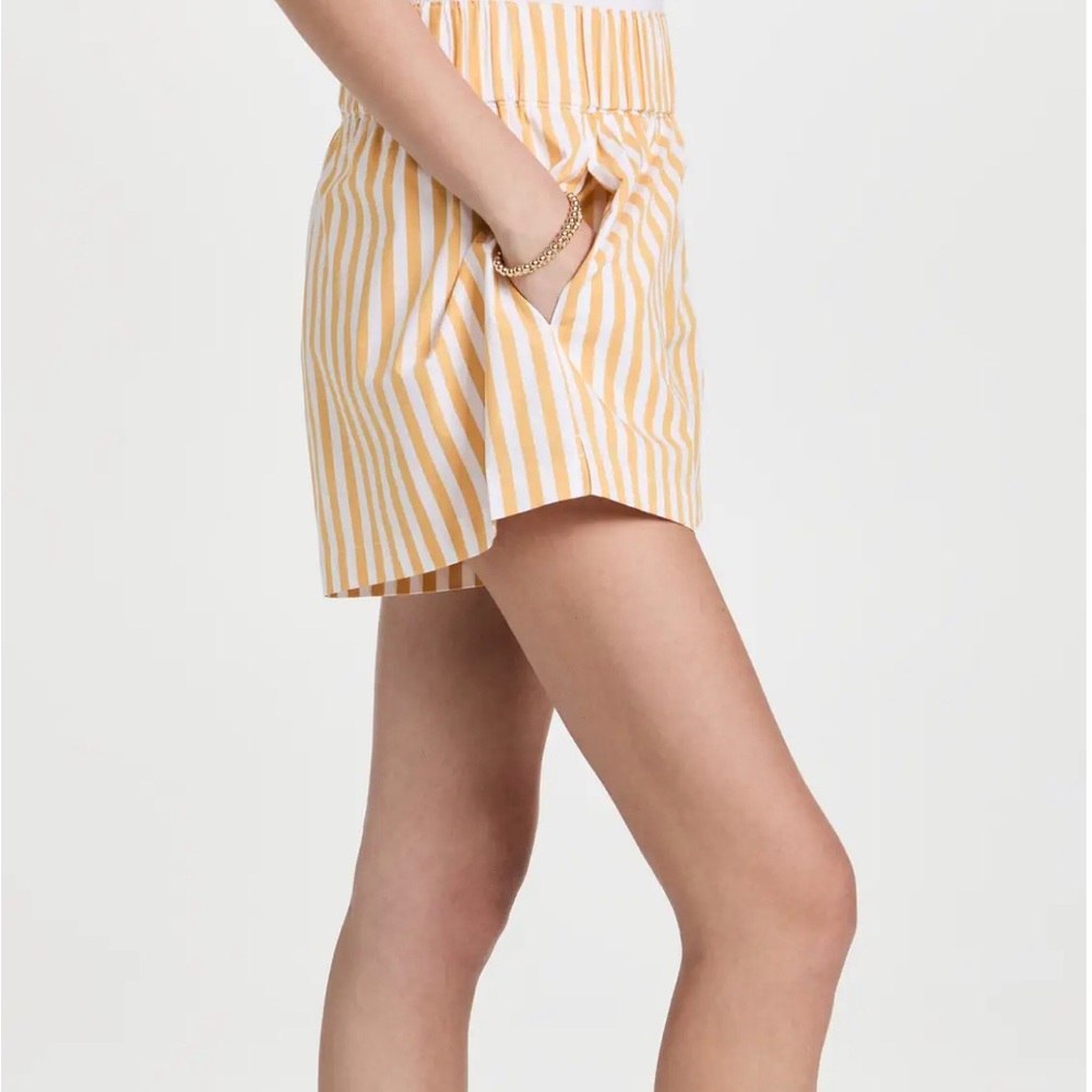 ✨AYR Staycation Shorts